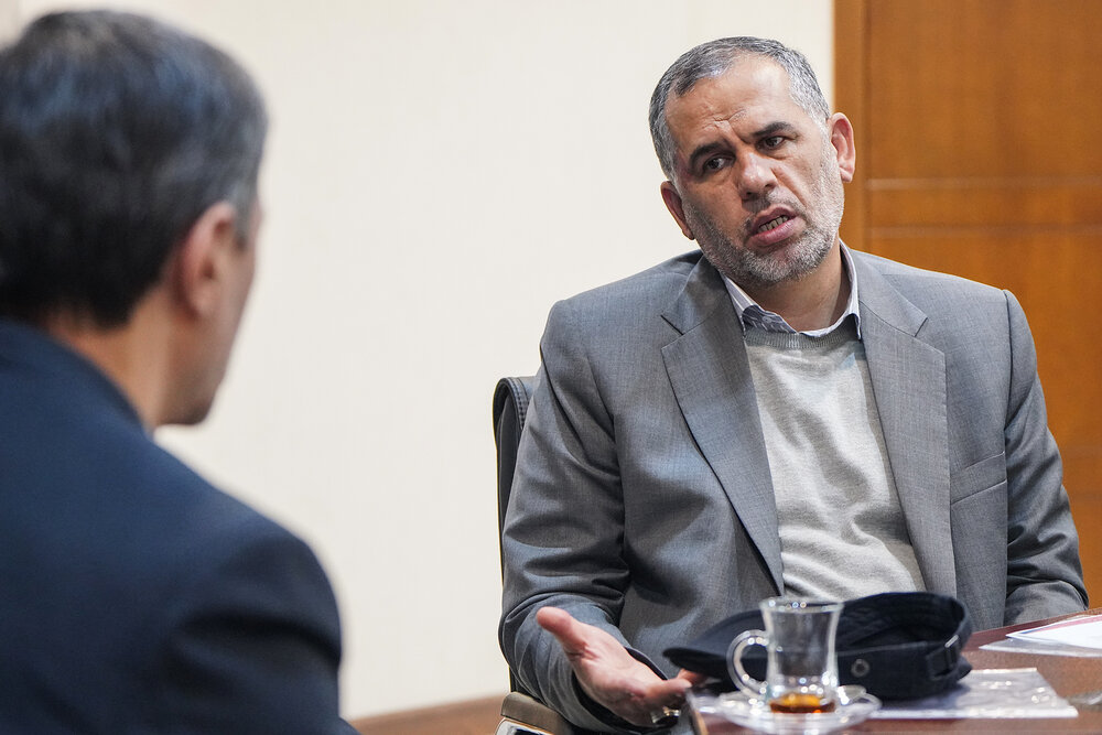 بازگشت منابع مالی به خوزستان؛ پیگیری‌های موسوی‌زاده برای انتقال حساب‌های بانکی شرکت‌های بزرگ