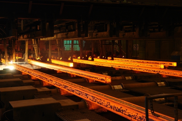 تمرکز ویژه فولاد خوزستان بر فرصت های سرمایه گذاری