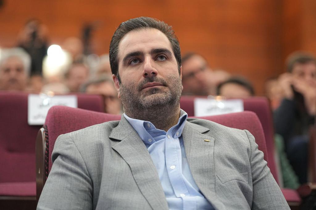 شایسته سالاری و خبر امیدوار کننده در صندوق بازنشستگی کشوری / بازگشت کسری غفوری به خانه خود