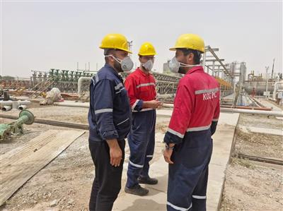 زیر پرده خاک/ روایت چالش‌ها و ایستادگی در عملیات نفتی