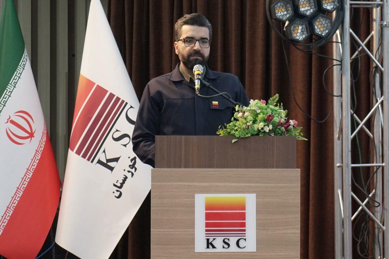 تجلیل از معلمان و اساتید مرکز آموزش عالی و هنرستان فنی شهدای فولاد و کادر آموزشی مدارس امام حسین (ع) فولاد خوزستان