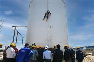 برای نخستین بار در مناطق نفتخیز جنوب در تاسیسات نفت و گاز مارون تست شد دسترسی به ارتفاع با طناب صنعتی بر اساس استاندارد ایراتا