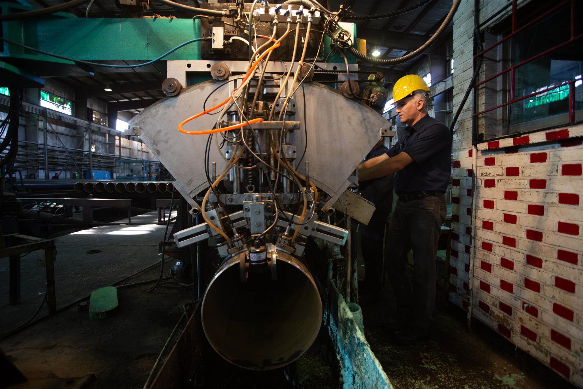 ثبت ركوردی جدید در تولید لوله‌های سایز ۶ اینچ NACE در كارخانه شماره ۳ لوله‌سازی اهواز